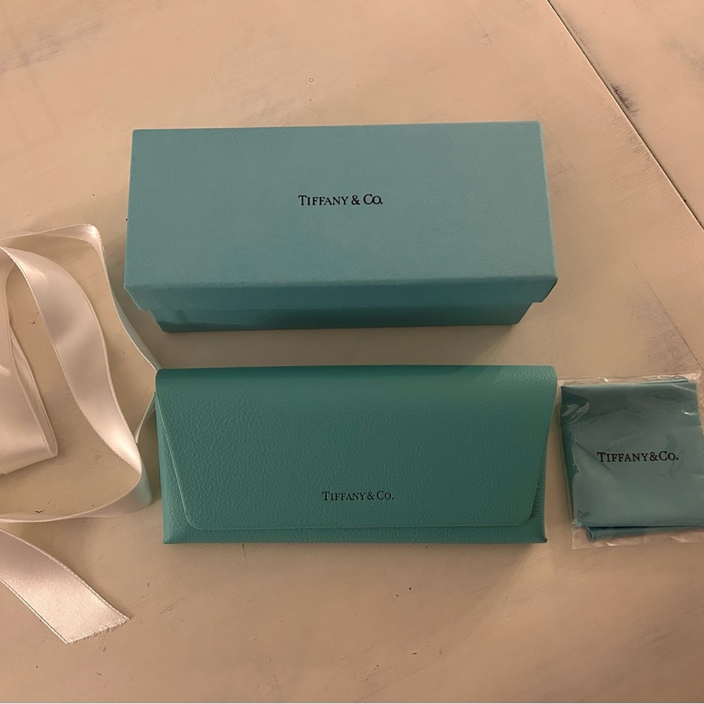 Tiffany & Co sunglasses case